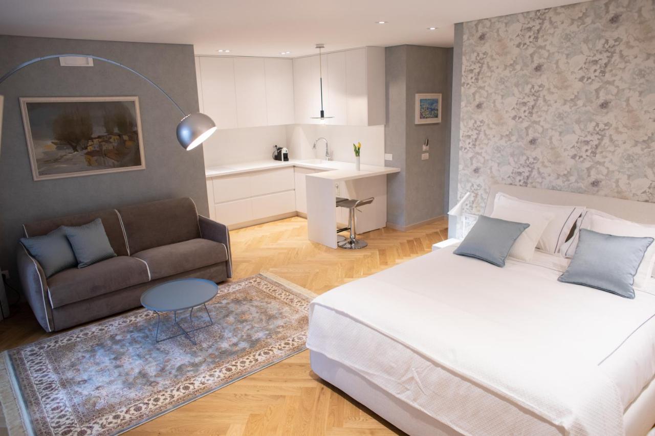 Seven Luxury Suites Tiranë Ngoại thất bức ảnh