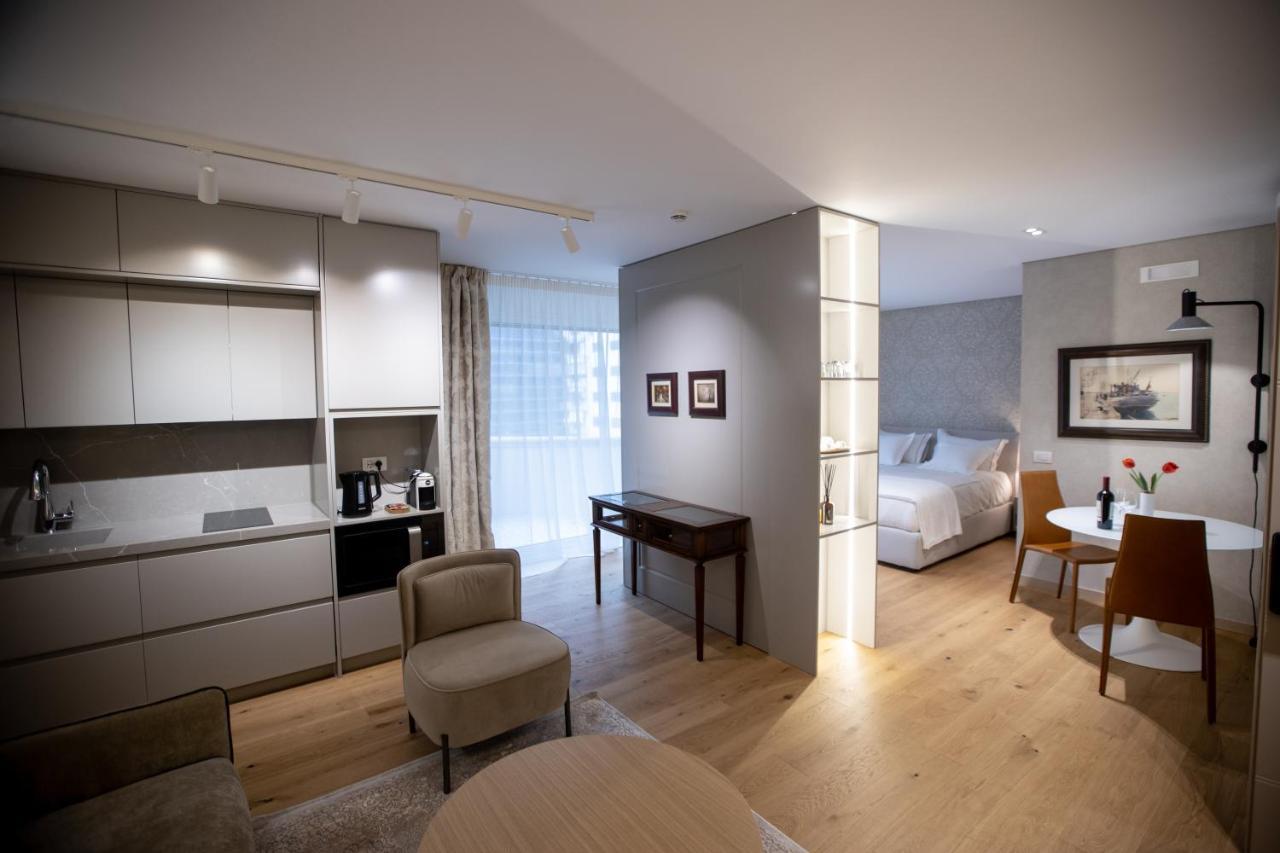 Seven Luxury Suites Tiranë Ngoại thất bức ảnh